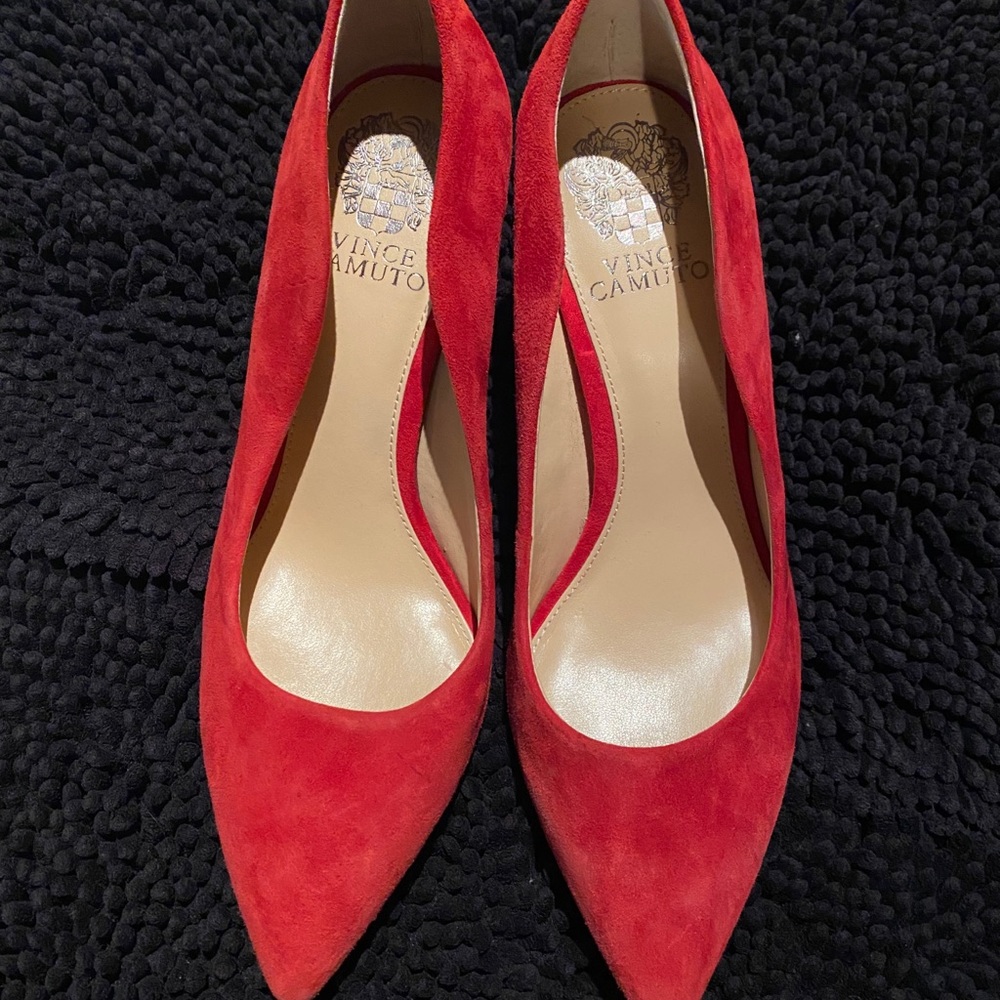 ✨Vince Camuto Heels✨ - Picture 2 of 5